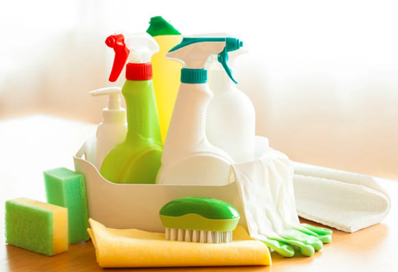 produto de limpeza pesada para piso